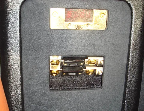 2002 AUDI TT CONVERTIBLE - CUSTOM INSTALL