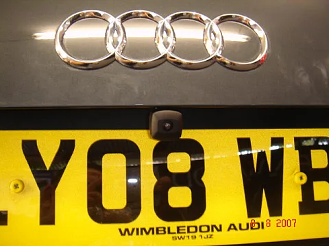 AUDI TT 08 - Pioneer Reverse Camera