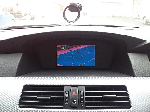 BMW 5 (E60) Series - Multimedia interface for Freeview