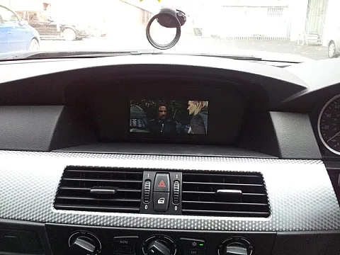 BMW 5 (E60) Series - Multimedia interface for Freeview