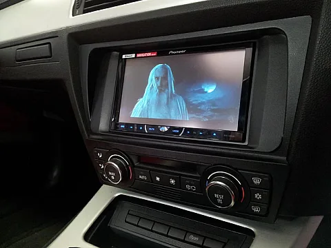 BMW E92 3 Series, Pioneer AVH-4400BT Double Din headunit install