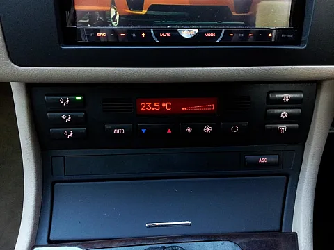 BMW 3 Series (E46) - Double Din Modification with Pioneer AVH-4400BT