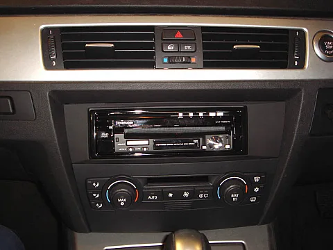 BMW 3 Series (E92) - Kenwood Screen