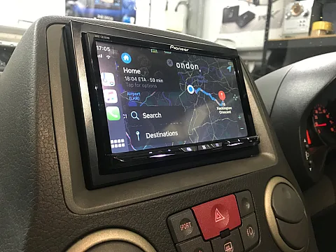 Fiat Panda 2009 / Pioneer AVIC-Z820DAB
