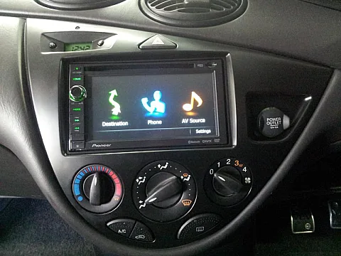 Ford Focus MK1 - Double Din Conversion with Pioneer AVIC-F930BT
