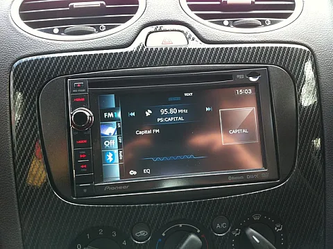 Ford Focus ST 2010 - Pioneer AVIC-F930BT Double Din Unit
