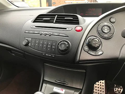 Honda Civic 2007 Factory Radio