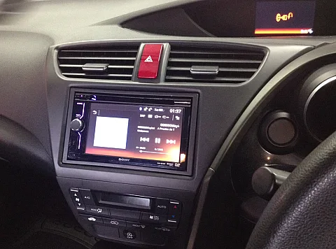 Sony XAV-601BT double din multimedia installed in Honda Civic 2012
