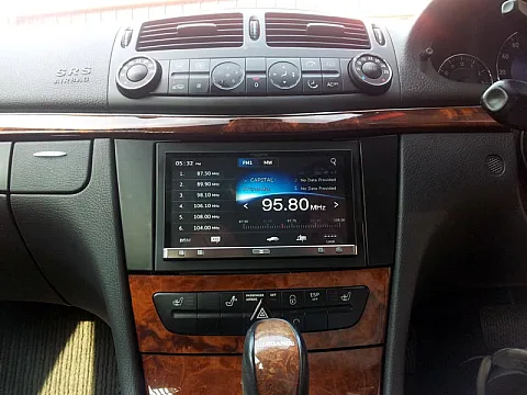 Pioneer SPH-DA100 installed in Mercedes E Class 2003