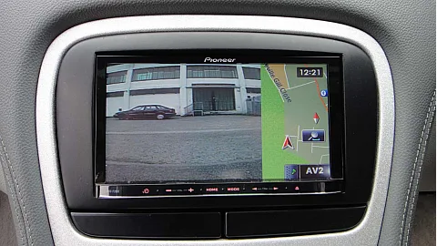 Mercedes SL55 - Pioneer AVIC-F20BT