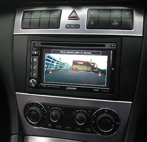 Mercedes CLC double din AV Headunit Alpine INE-W925R install