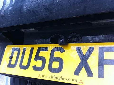Mitsubishi L200 - Kenwood Reverse Camera
