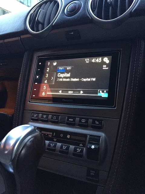 Pioneer SPH-DA120 and ND-BC6 Camera Installed in  Porsche Boxster 2006