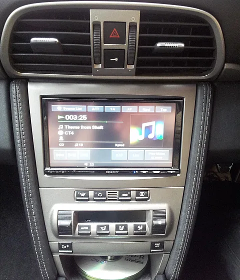 Porsche 997 - Sony XNV-L77BT Sat Nav Unit
