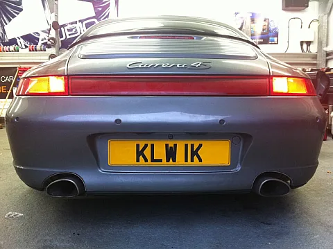 Porsche 996 - Rear View Camera (mounted above number plate)