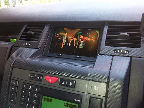 Range Rover Sport - Multi Media Install