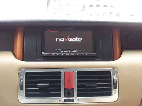 Range Rover Vogue 2004 - Double Din Conversion for Pioneer AVIC-F930BT