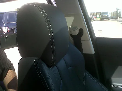 Range Rover Evoque 2012 Vizualogic A-1260 PerfectMatch Headrest Screen