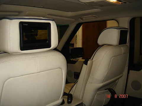 RANGE ROVER VOGUE 52 - Veba Headrest Screens