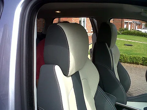 RangeRover Evoque Dual Material Perforated A-1260 Vizualogic in Leather.