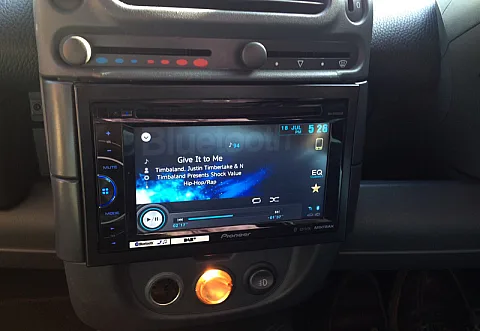 Smart 4 2 / 2004 Pioneer AVH-X3500DAB Conversion from single din