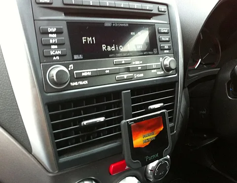 Subaru Impreza 2008 - Parrot Mki9200 Handsfree Kit
