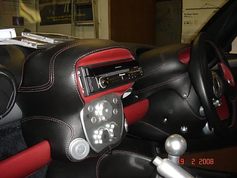 TVR TUSCAN - PIONEER AVIC-D3BT NAVIGATION