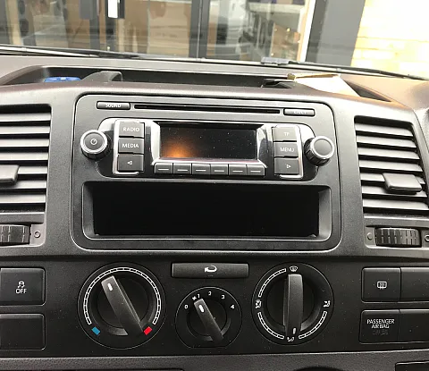 VW Transporter 2014 Factory Radio