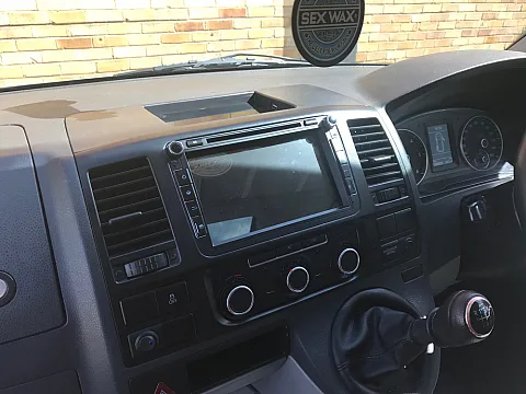 VW Transporter 2009 Factory Radio