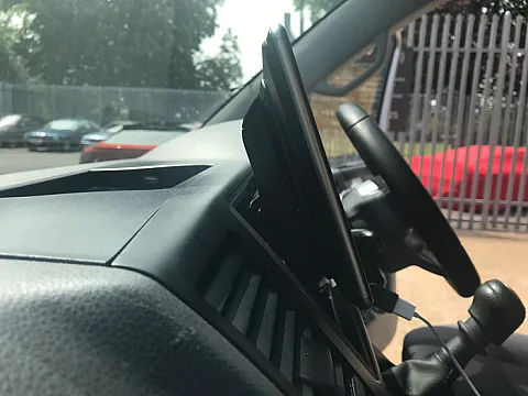 VW Transporter 2009 Alpine ILX-F903D Install