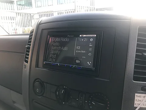 VW Crafter 2016 Box Van Pioneer SPH-DA230DAB install
