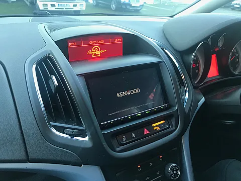 Vauxhall Zafira Tourer 2013, Kenwood DMX7017DABS Multimedia Upgrade