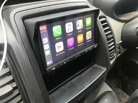 Vauxhall Vivaro 2011 Multimedia DAB Double Din Install