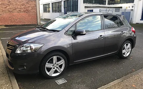 Toyota Auris 2010
