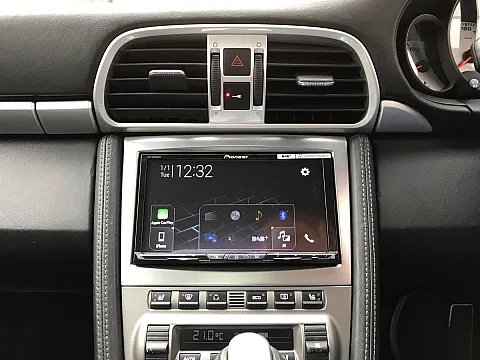 Porsche Boxster 2007 – Pioneer AVH-Z9200DAB Install