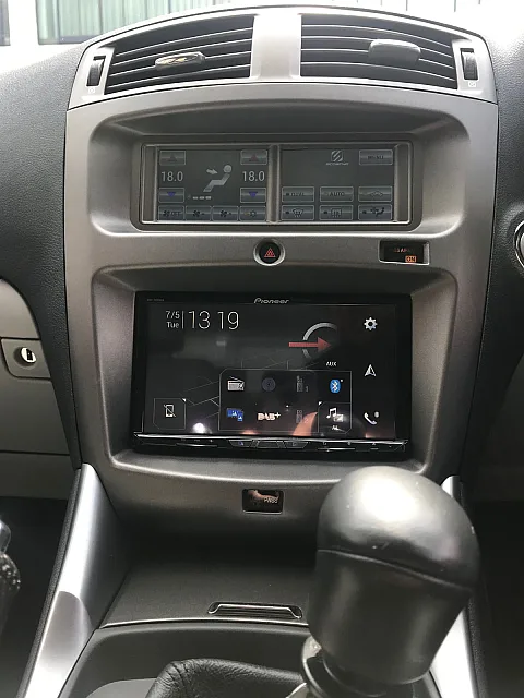 Lexus IS250-2006 Reg Pioneer AVIC-Z810DAB Upgrade