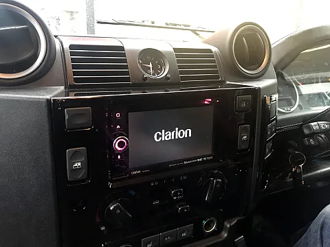 Landrover Defender 2012 Double Din Multimedia DAB Upgrade