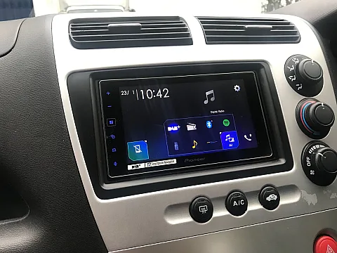 Honda Civic 2005 / Pioneer SPH-DA130DAB Install