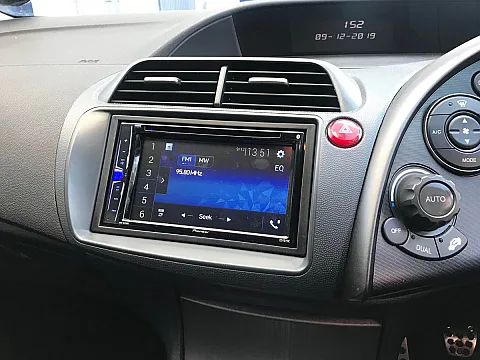 Honda Civic 2010 upgraded with Pioneer AVH-A210BT