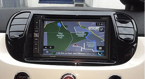 Install in Fiat 500 with Pioneer AVIC-F980DAB