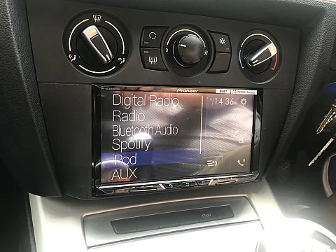 BMW 3 Series 2011 fitted Pioneer SPH-DA230DAB