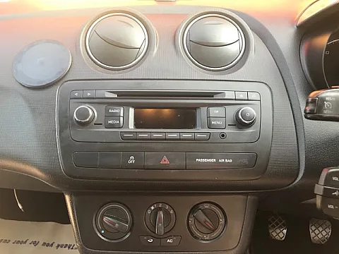 Seat Ibiza 2014 Factory Radio