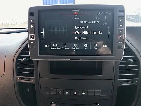 Mercedes Vito 2018 Alpine X903D–V447 Installed