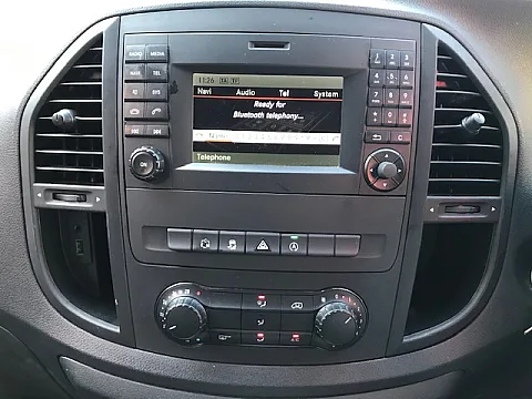 Mercedes Vito 2018 Alpine X903D–V447 Installed