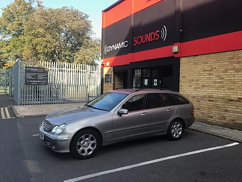 Mercedes C Class 2007 Sony XAV-AX1005DB Installed
