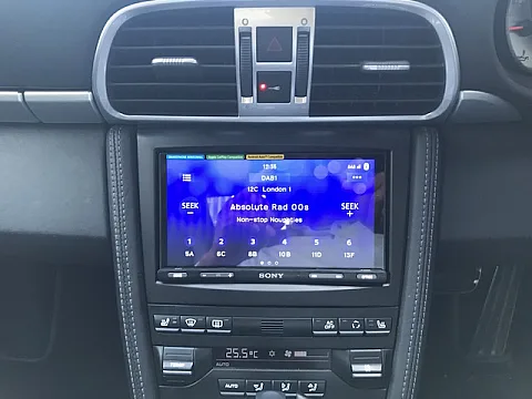 Porsche Cab 997 2009 Sony XAV-AX5550D Installed