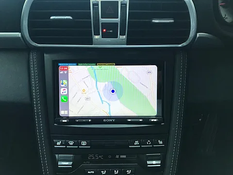 Porsche Cab 997 2009 Sony XAV-AX5550D Installed