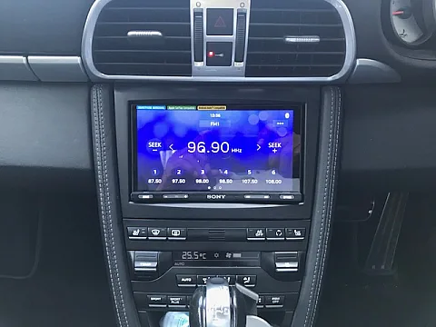 Porsche Cab 997 2009 Sony XAV-AX5550D Installed