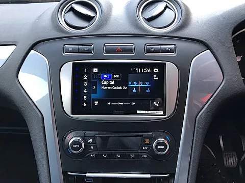 Ford Mondeo 2012 Pioneer SPH-250DAB Installed