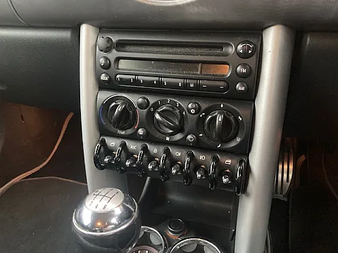Mini cooper S 2006 Factory Radio